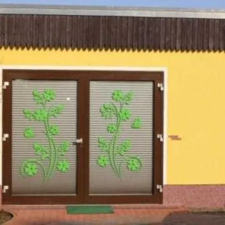 Am Tiefwarensee Appartement Waren (Mueritz)